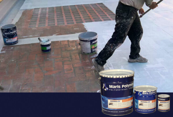 Maris Mariseal 250 sơn gốc dầu poly urethane 100 %, pha loãng bằng dầu hỏa.