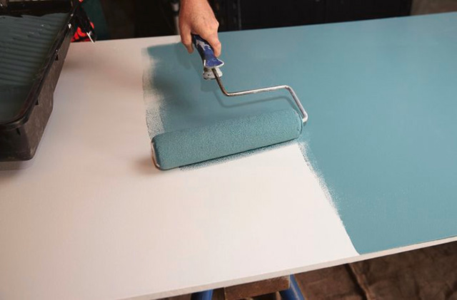 Sơn gỗ MDF giúp tạo bề mặt bóng, tăng độ sáng và tạo sự sang trọng cho sản phẩm