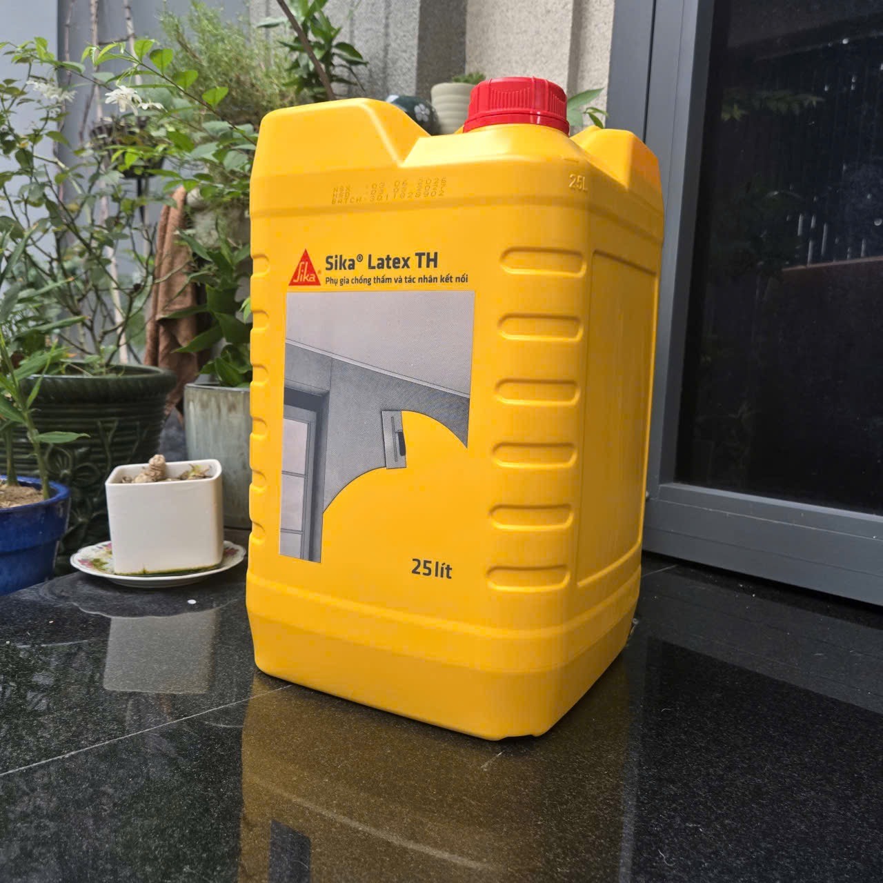 Sika Latex TH | Phụ Gia Chống Thấm